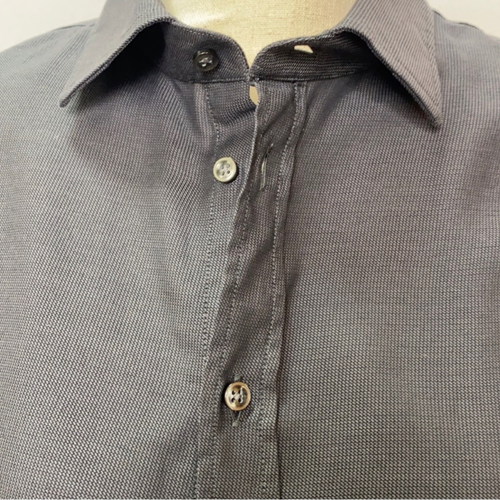 Slim fit Armani collezioni long sleeve dress shirt size 41/16